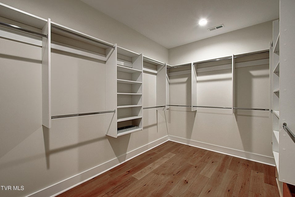 Photo #15: 60 Glaze Farm Way