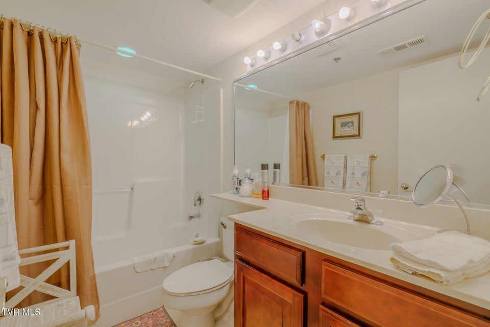 Photo #23: 210 Roaring Fork 