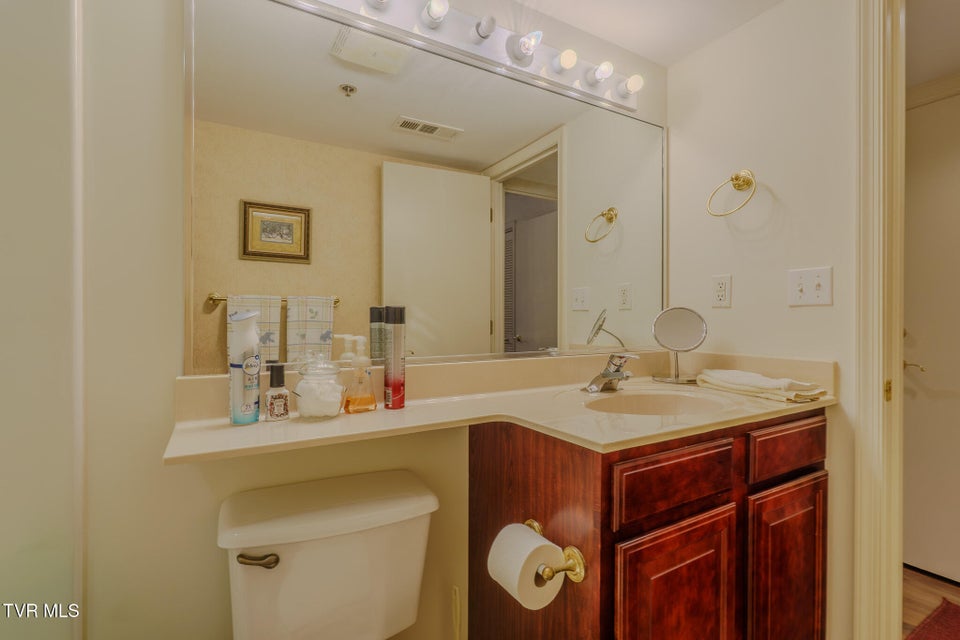 Photo #25: 210 Roaring Fork 