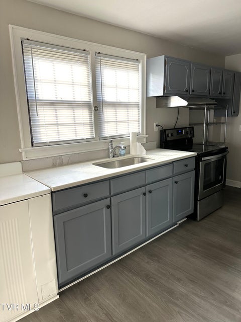 Photo #15: 1436 G Street