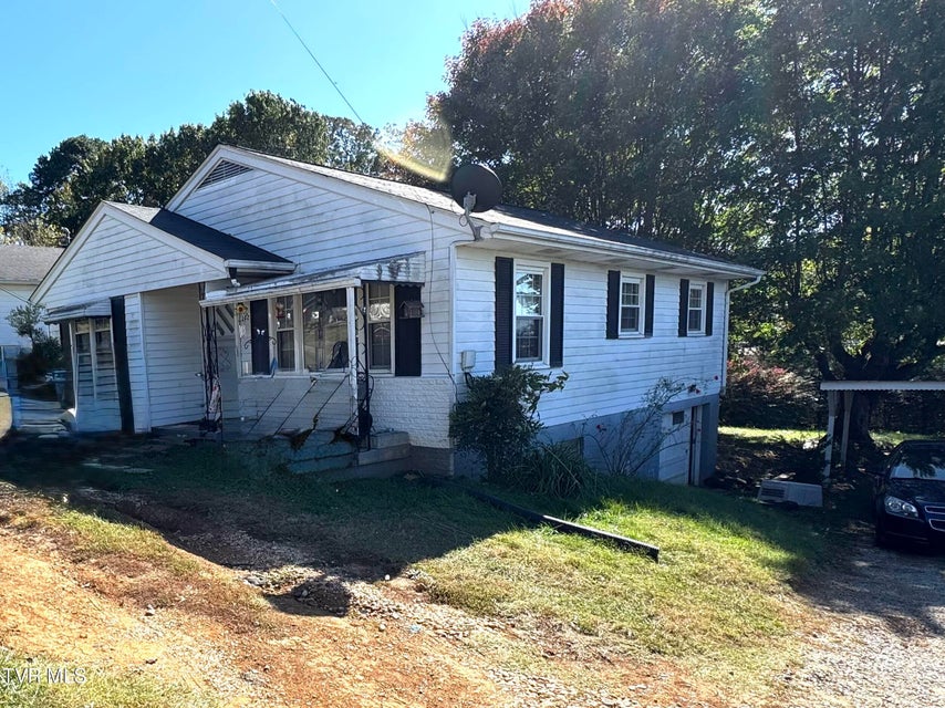 Photo #3: 102 Morrow Lane