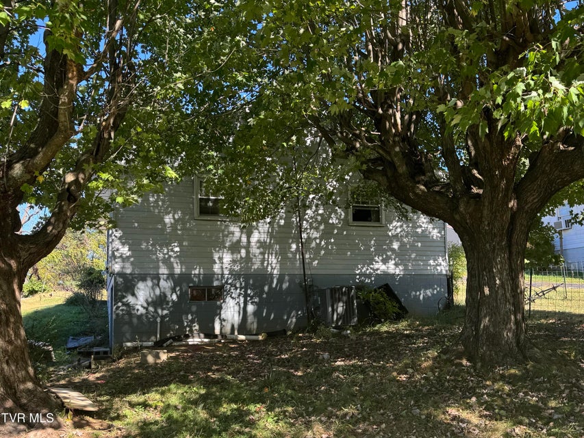 Photo #4: 102 Morrow Lane