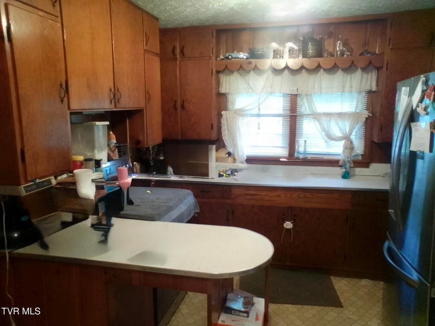 Photo #8: 102 Morrow Lane