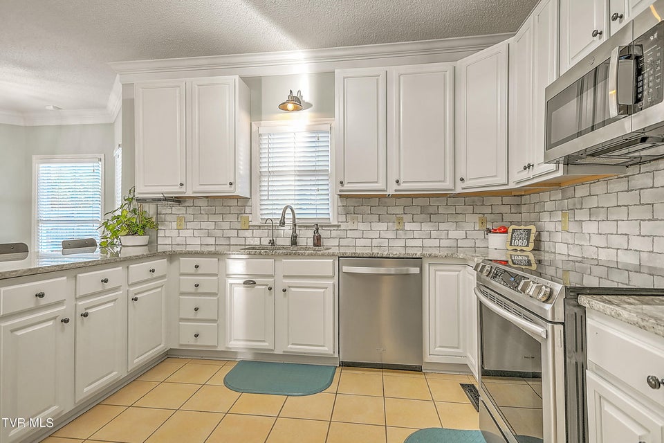 Photo #19: 2308 Granite Drive