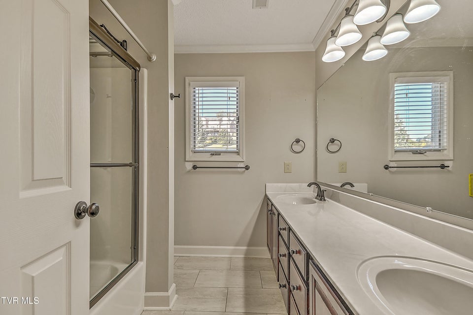 Photo #33: 2308 Granite Drive