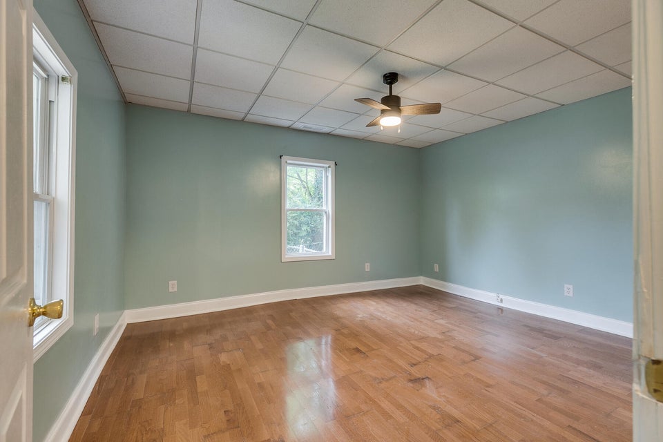 Photo #11: 403 Poplar Street