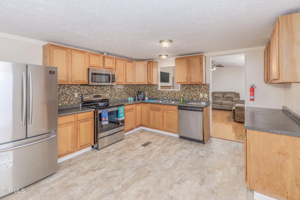 Photo #5: 9945 Highway 11w 