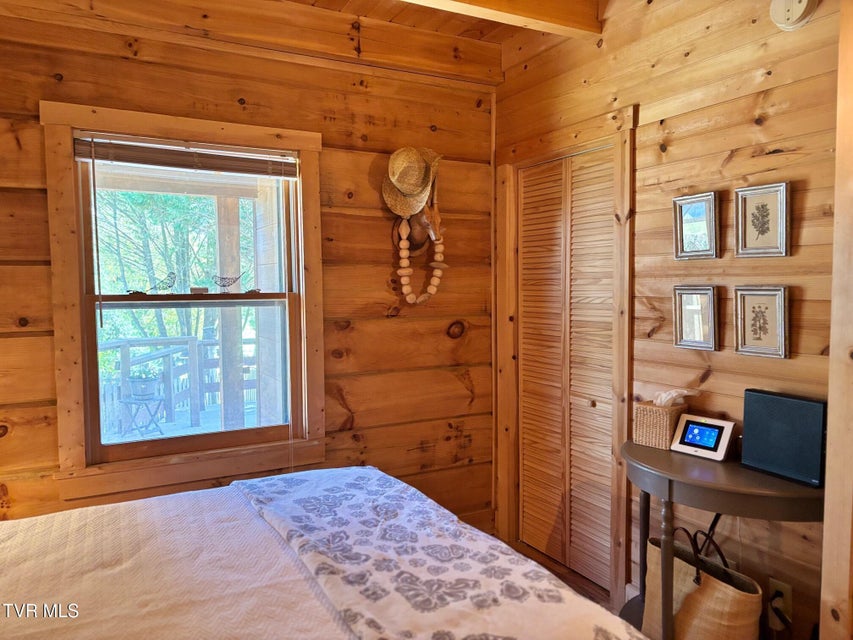 Photo #20: 320 Barren Road