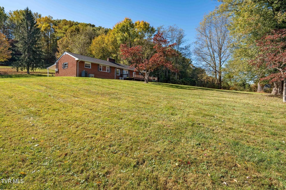 Photo #32: 205 Franklin Drive