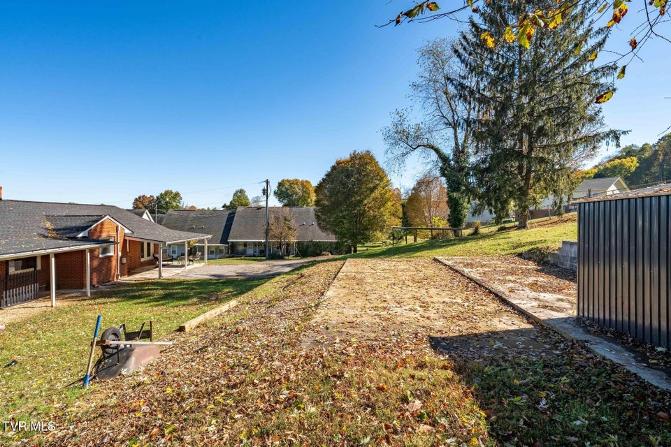 Photo #50: 205 Franklin Drive