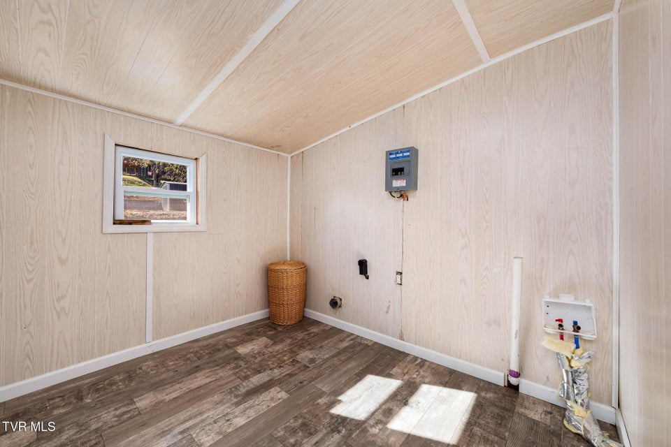 Photo #24: 205 Franklin Drive