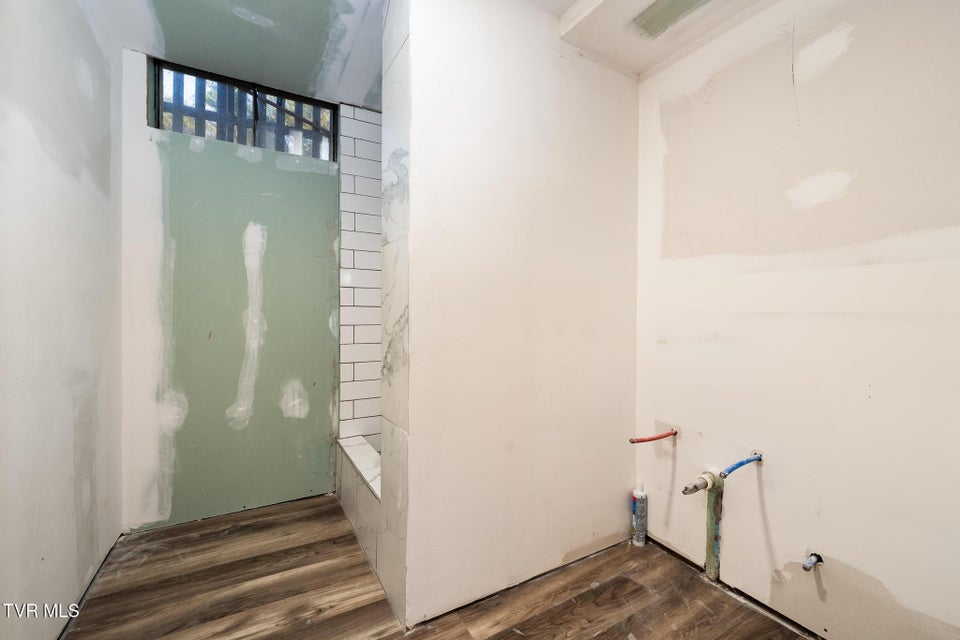 Photo #28: 205 Franklin Drive