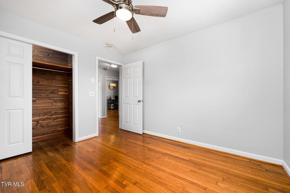 Photo #23: 205 Franklin Drive