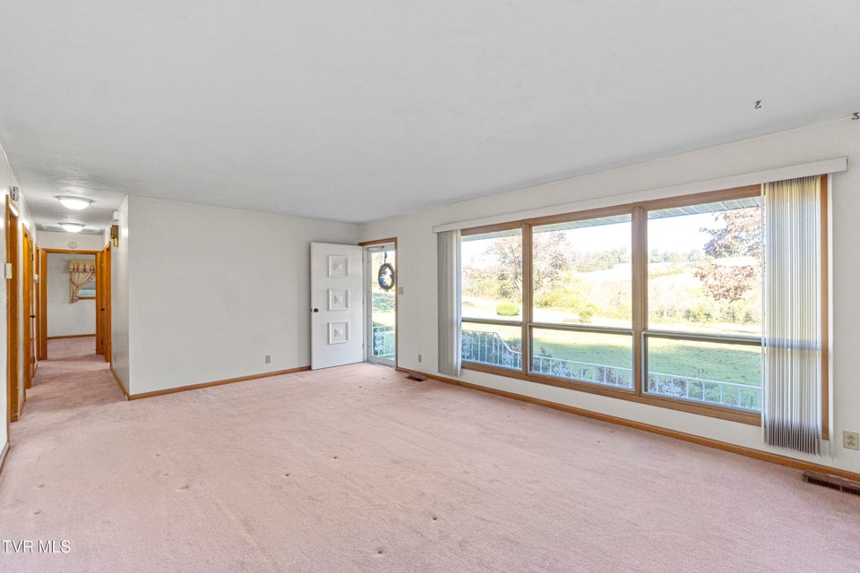 Photo #4: 15490 Kingsport Highway