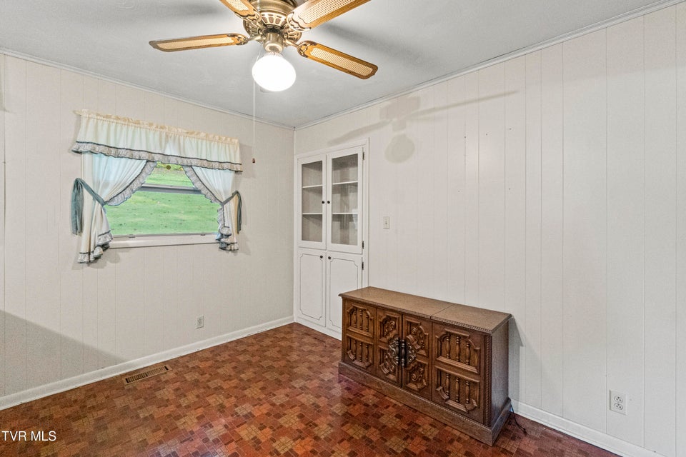 Photo #10: 15490 Kingsport Highway