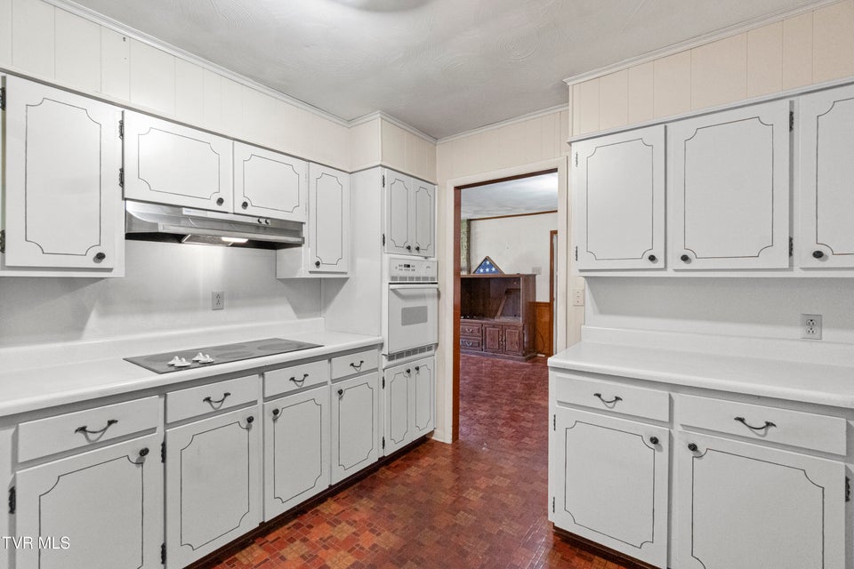 Photo #13: 15490 Kingsport Highway