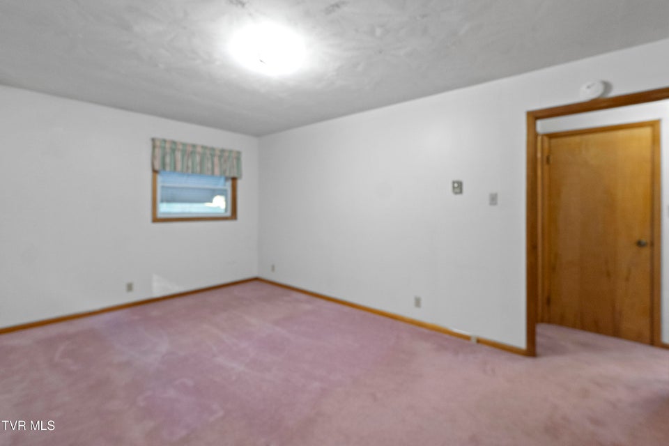 Photo #26: 15490 Kingsport Highway