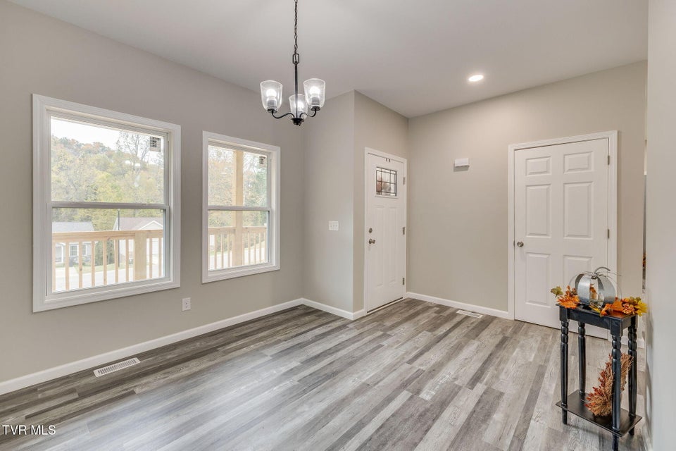 Photo #9: 215 Brighton Place