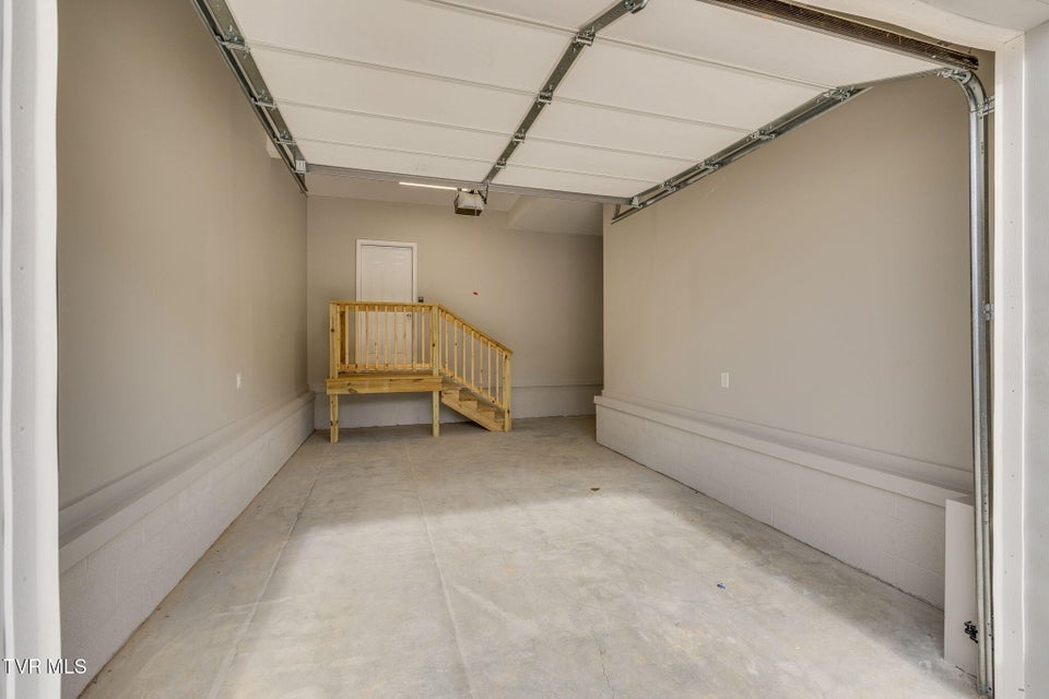 Photo #29: 215 Brighton Place