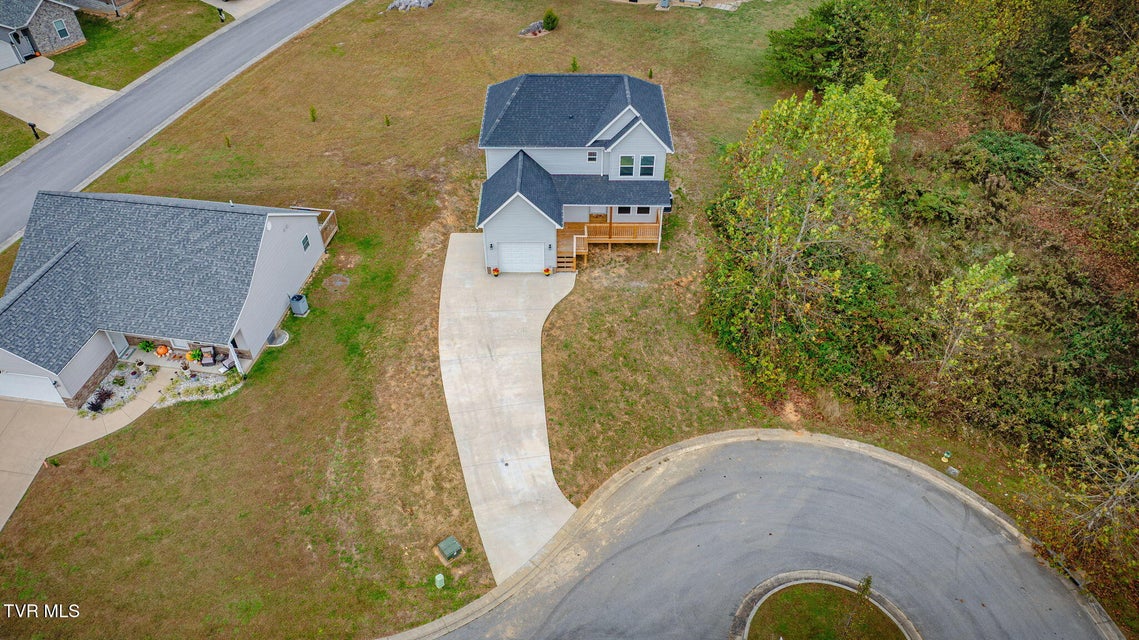 Photo #34: 215 Brighton Place