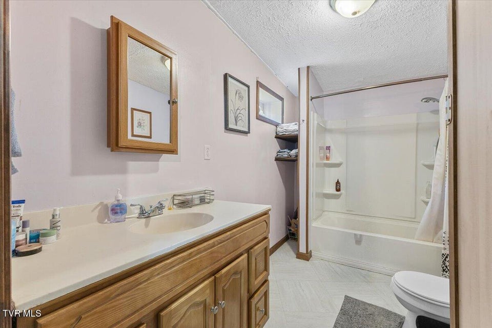 Photo #11: 1104 Rittertown Road