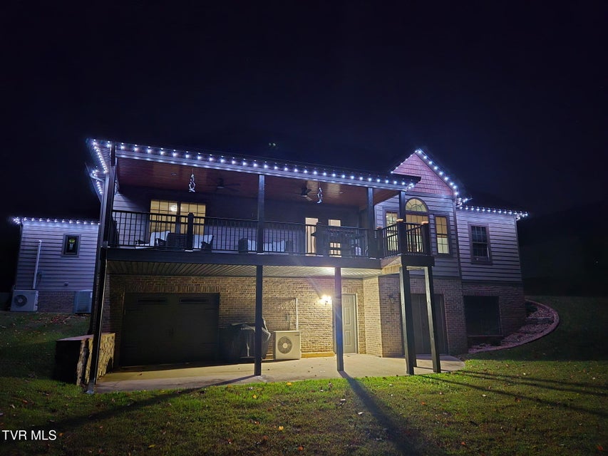 Photo #69: 469 Grovemont Place