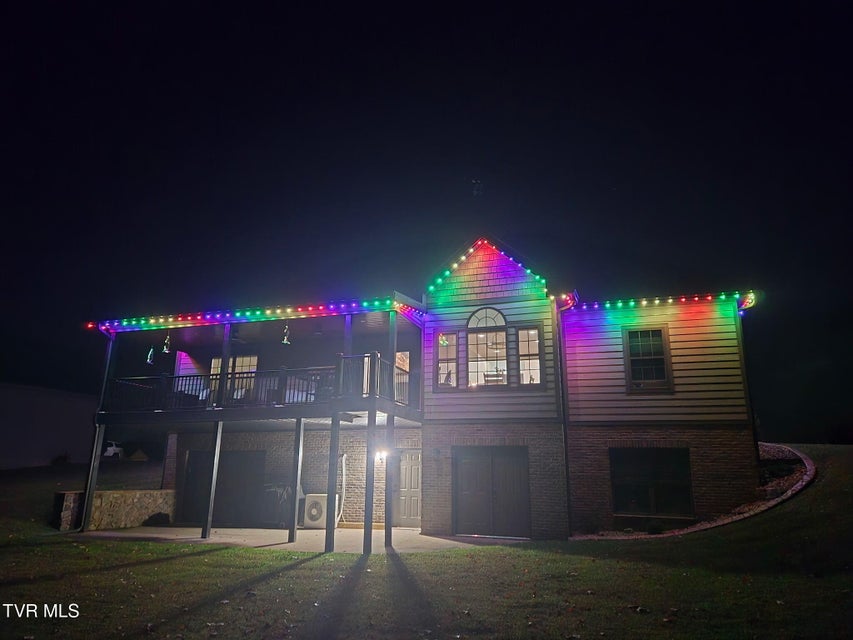 Photo #71: 469 Grovemont Place