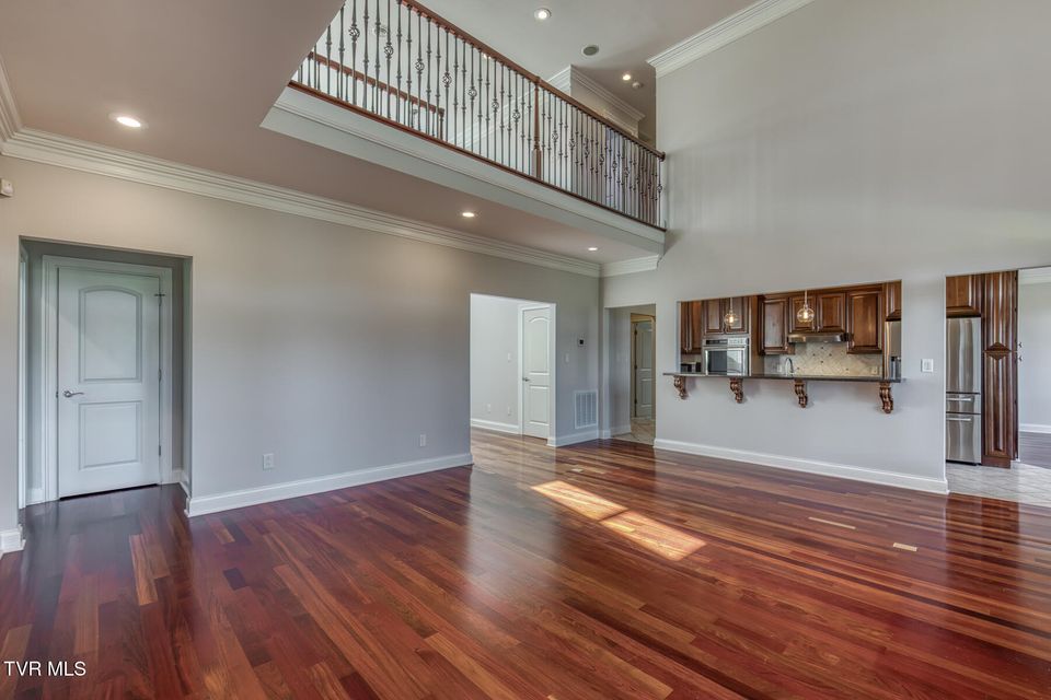 Photo #16: 102 Oak View Circle