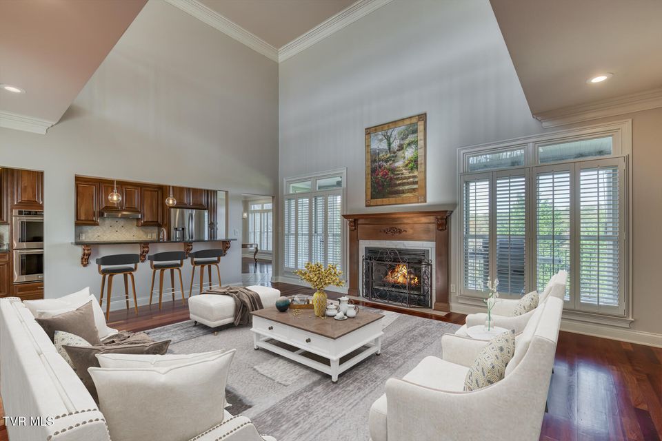 Photo #18: 102 Oak View Circle