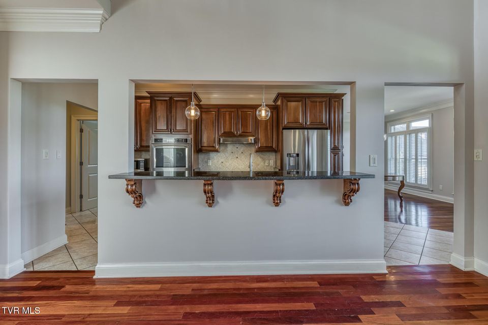 Photo #20: 102 Oak View Circle