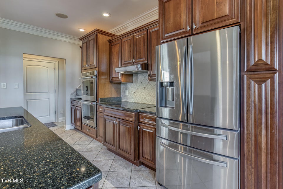 Photo #23: 102 Oak View Circle