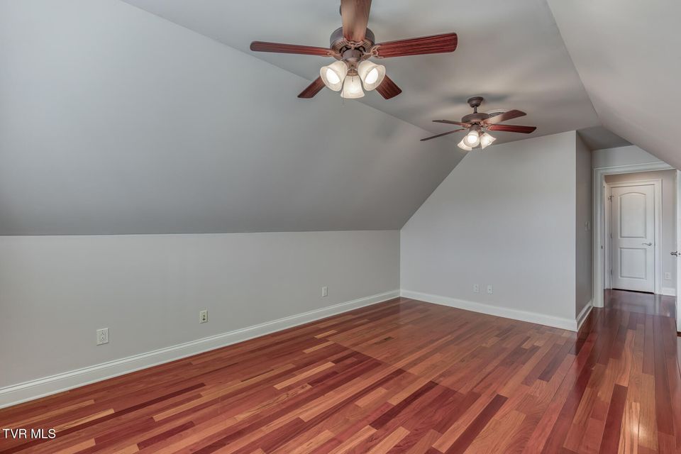 Photo #50: 102 Oak View Circle