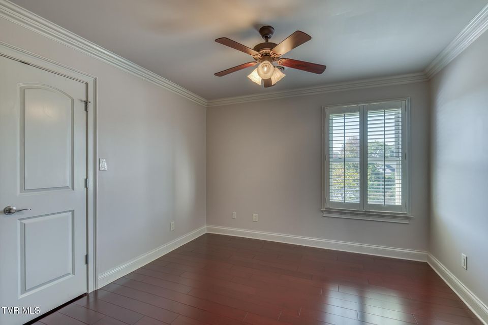 Photo #52: 102 Oak View Circle