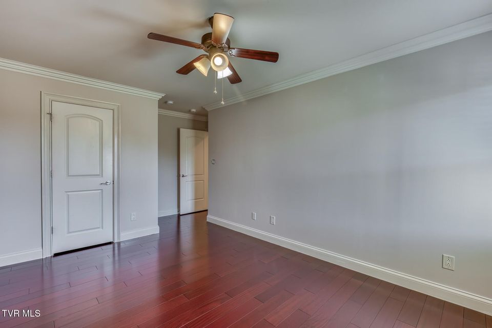 Photo #55: 102 Oak View Circle