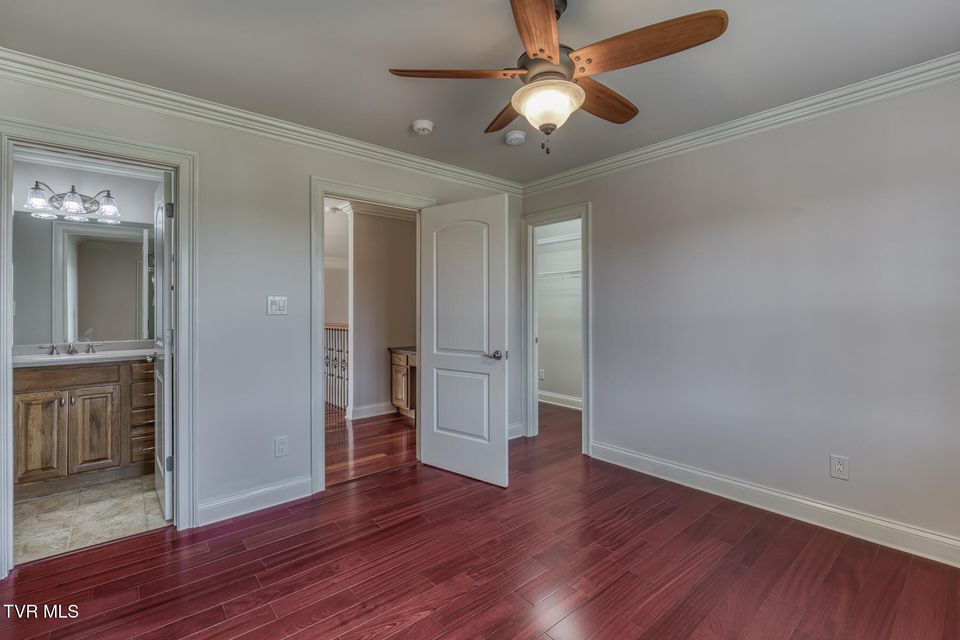 Photo #58: 102 Oak View Circle