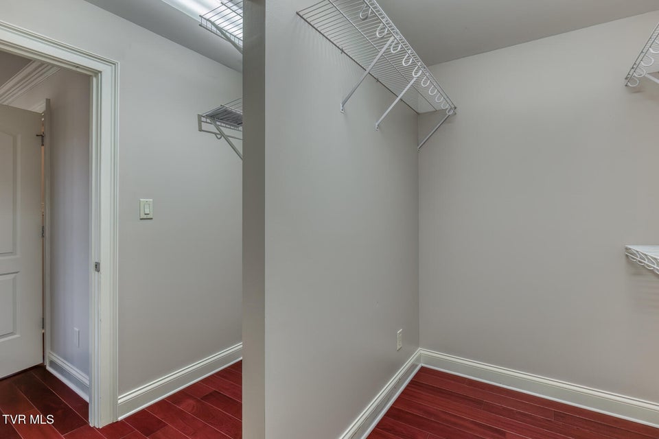 Photo #60: 102 Oak View Circle