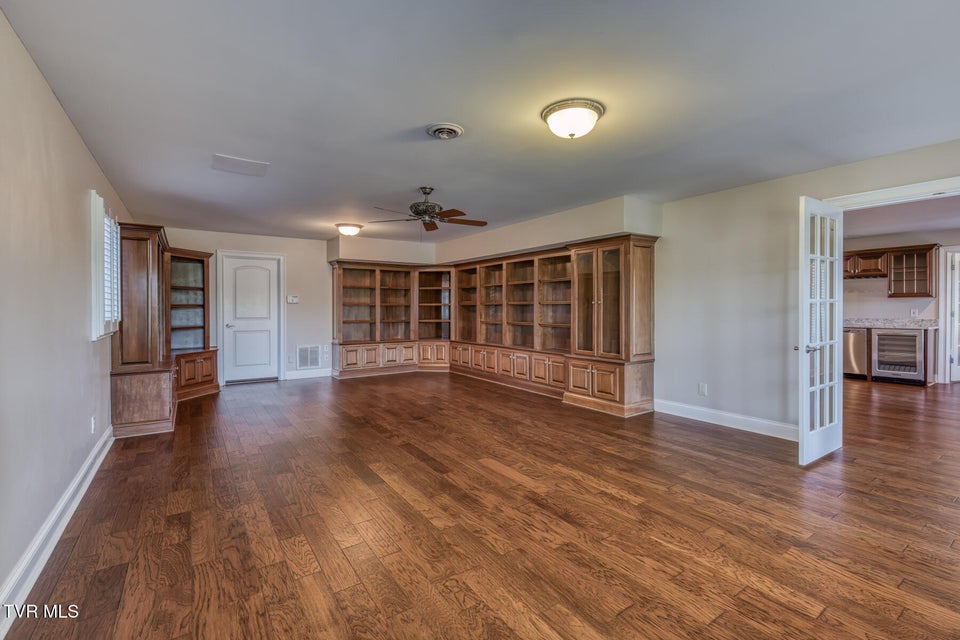 Photo #73: 102 Oak View Circle