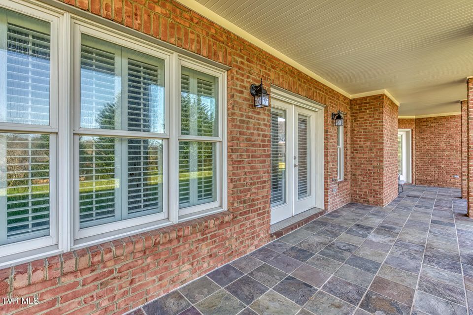 Photo #84: 102 Oak View Circle