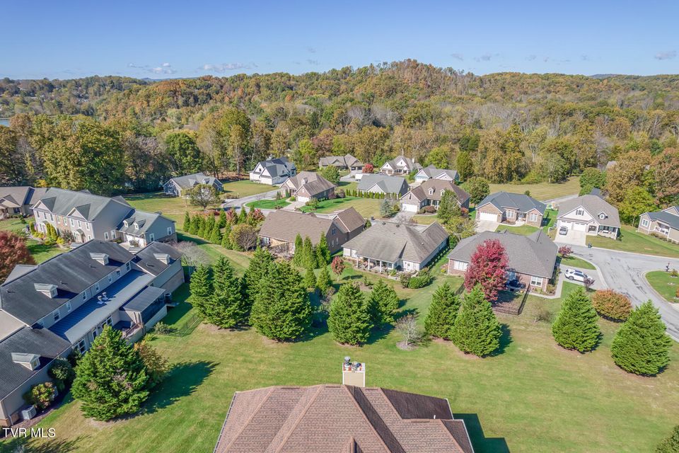 Photo #89: 102 Oak View Circle