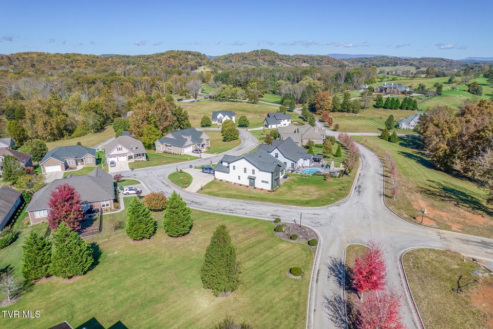 Photo #90: 102 Oak View Circle