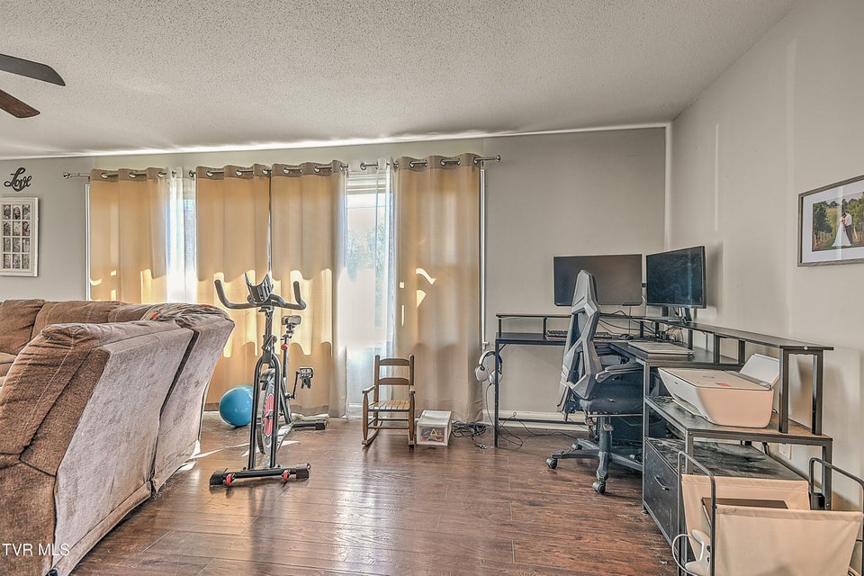 Photo #10: 524 Dogwood Drive