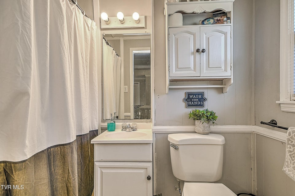 Photo #24: 524 Dogwood Drive