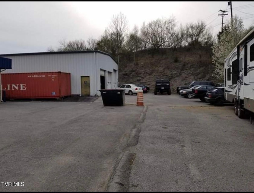 Photo #17: 605 Trent Street