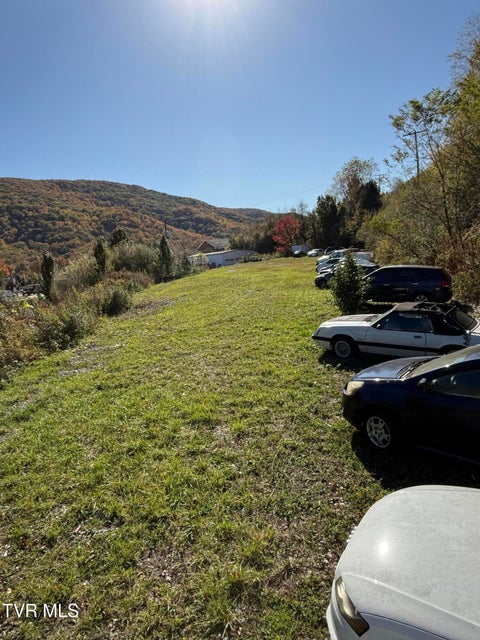 Photo #13: 605 Trent Street