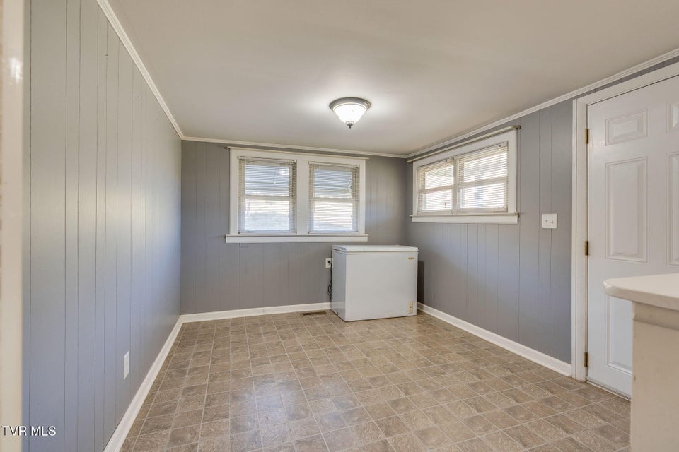 Photo #17: 263 Moulton Road