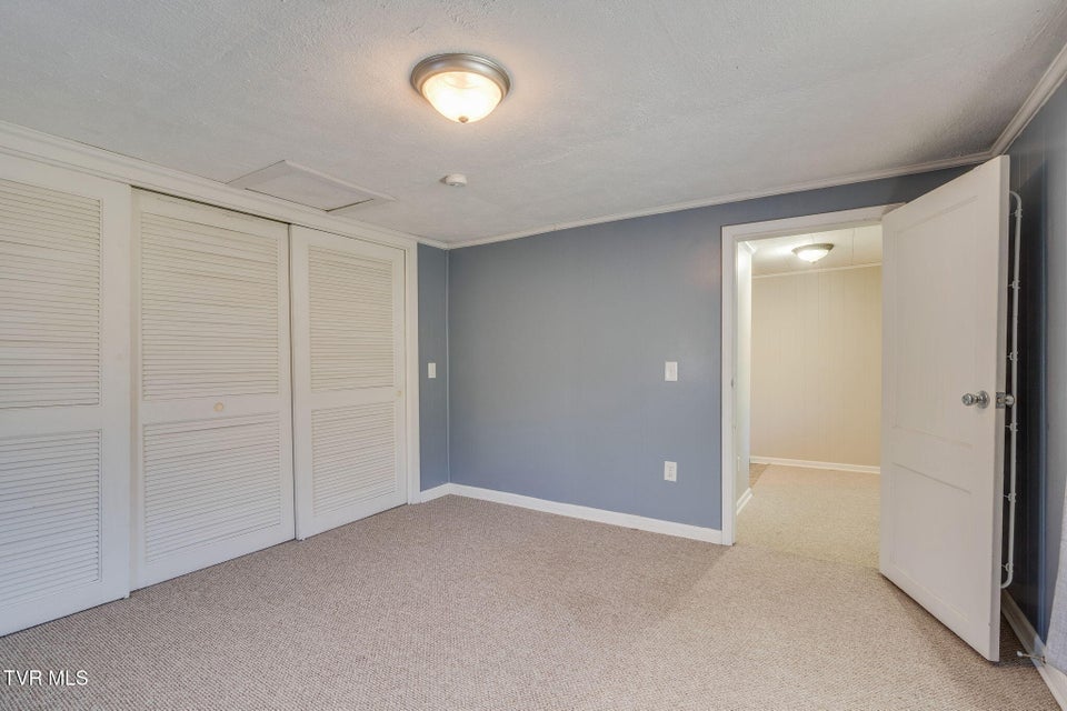 Photo #20: 263 Moulton Road