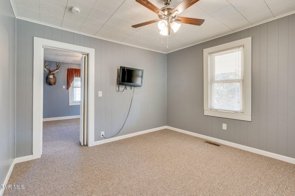 Photo #24: 263 Moulton Road