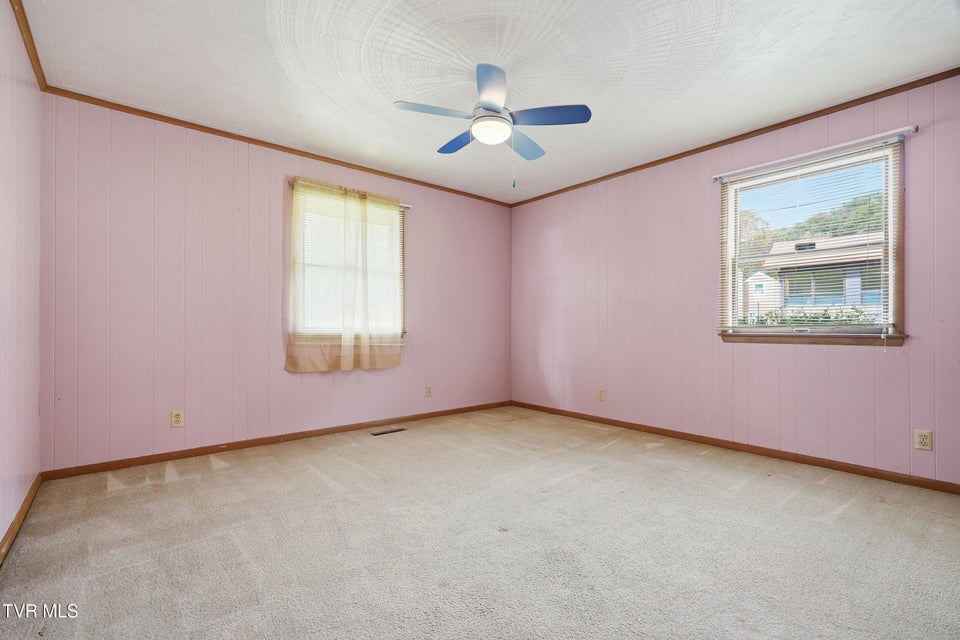 Photo #20: 220 Market Street