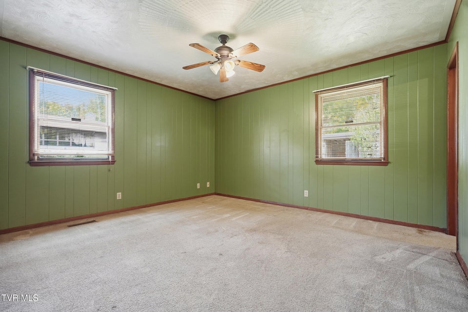 Photo #22: 220 Market Street