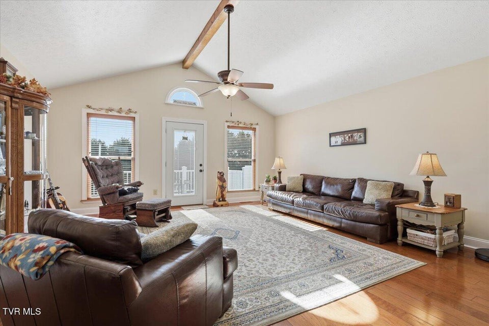 Photo #4: 235 Sunny Way